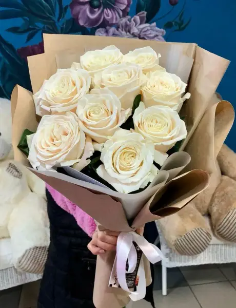 Букет из белых роз